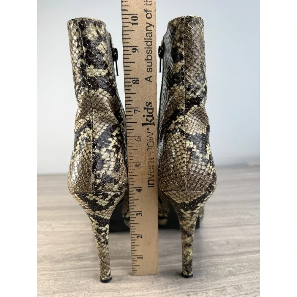 Stuart Weitzman Ankle Boots Python Leather Snakeskin Luxe Glam Brown Tan 7.5